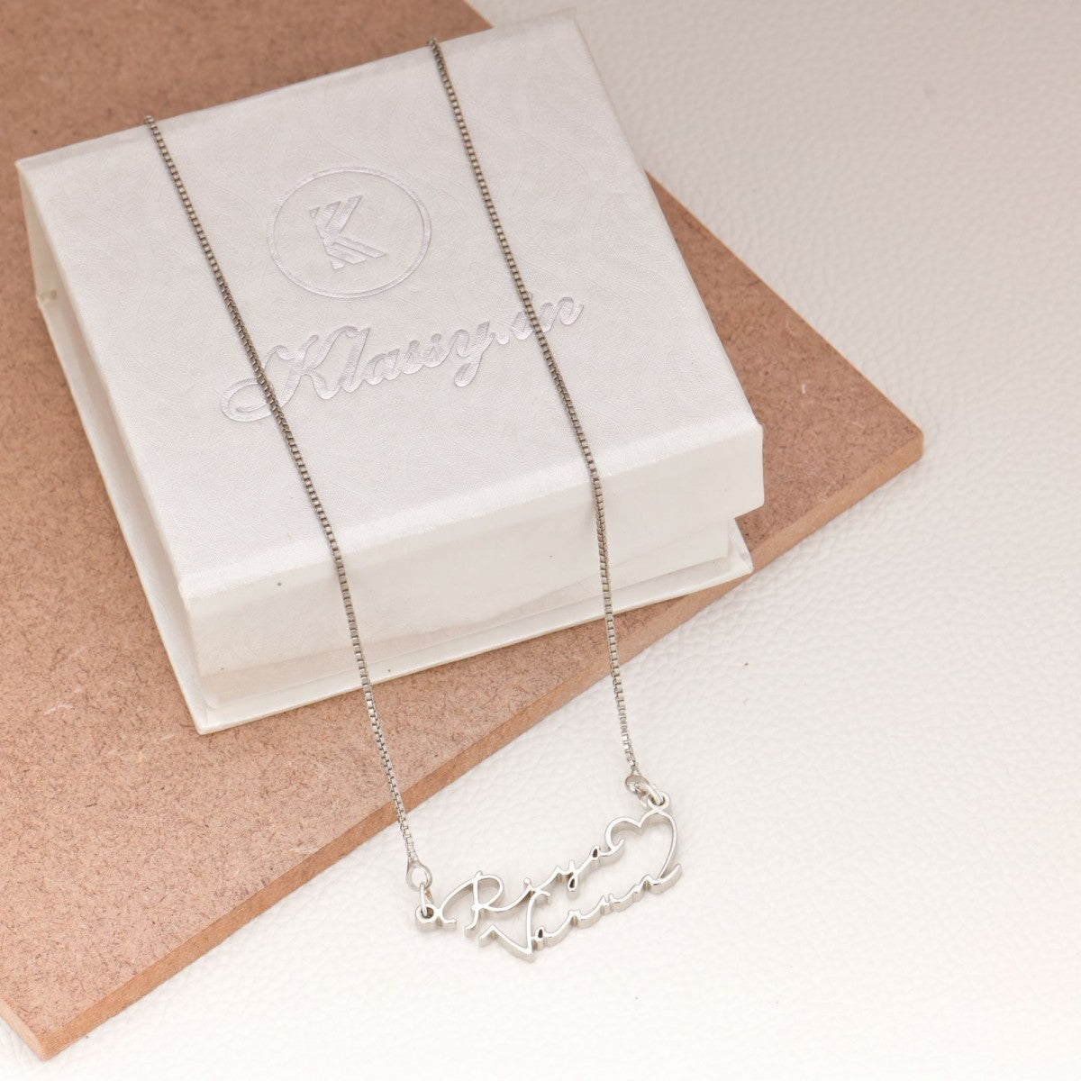 Signature Couple Name Necklace